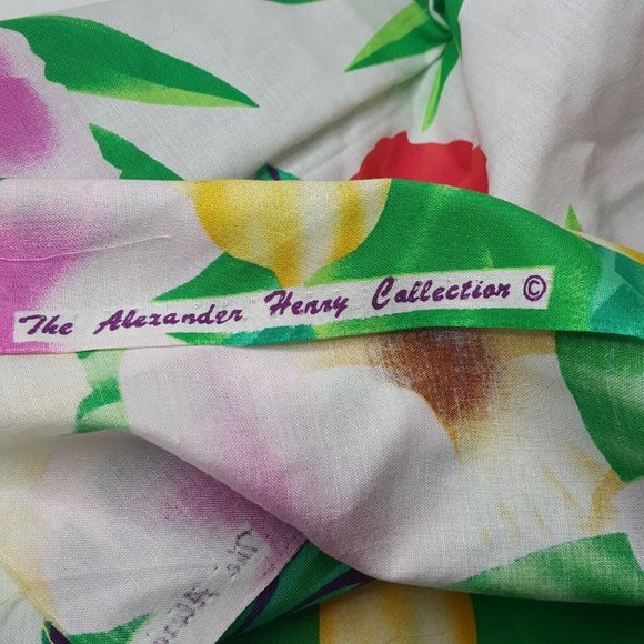 The Alexander Henry Collection Bright Hawaiian Floral Print Fabric 44" x 2 Yds - Picture 3 of 3